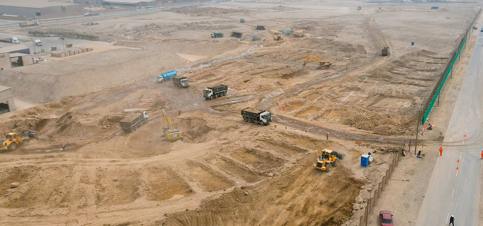 Movimiento de tierras para construcción, excavación y nivelación de terrenos